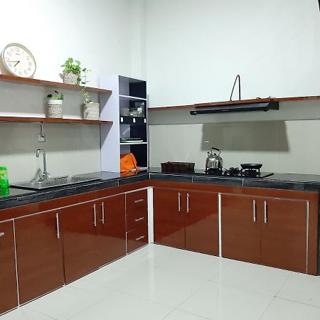 Joglo 21A Hotel Yogyakarta Kültér fotó