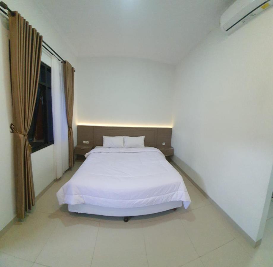 Joglo 21A Hotel Yogyakarta Kültér fotó